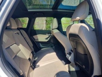 BMW X1 U11 2023 BMW X1 XDRIVE28I, 2023r., 4x4, 2.0L 2.0 Benzyna 241KM, zdjęcie 9