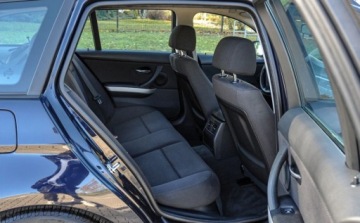 BMW Seria 3 E90-91-92-93 Touring E91 2.0 320d 163KM 2009 BMW Seria 3 2,0D (163KM) Automat Lift Bezwypadkowy 2.0 Diesel 163KM, zdjęcie 11