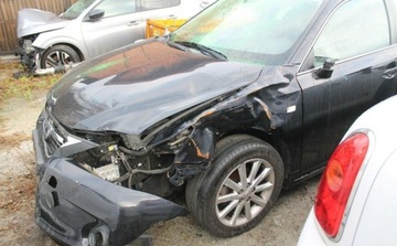 Lexus CT Hatchback 5d 200h 136KM 2011