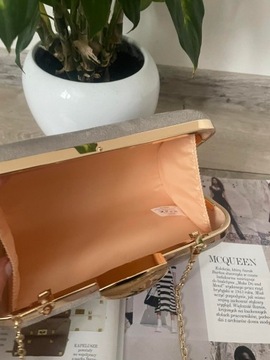 ЖЕНСКАЯ ЗАМШЕВАЯ СУМКА НА ЦЕПОЧКЕ