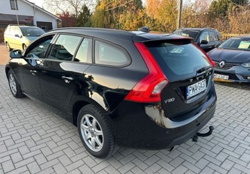 Volvo V60 I Kombi 1.6 DRIVe 115KM 2011 Volvo V60 1.6 diesel 114KM ks. serwis. Gwarancja Zamiana Zarejestrowany 1.6, zdjęcie 3