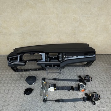 DESKA KOMPLETNÍ AIRBAG KONZOLA PÁSY KOKPIT VW VOLKSWAGEN TAIGO 2G7 2024 ROK