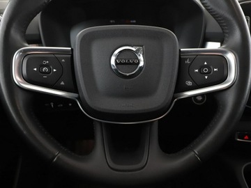 Volvo XC40 Crossover Plug-In 1.5 T5 Plug-in Hybrid 262KM 2020 Volvo XC 40 FV23% R-Design 261KM Automat Navi, zdjęcie 20