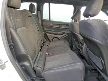 Jeep Grand Cherokee V 2025 Jeep Grand Cherokee Laredo 2025 3.6 Benzyna 293KM, zdjęcie 11