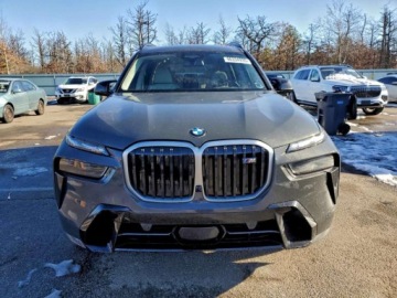 BMW X7 2025 BMW X7 M60i 2025 4.4 Benzyna 523KM, zdjęcie 5