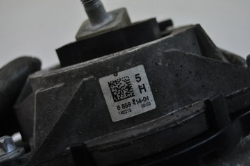 BMW 4 F32 F33 2016 PRAVÁ STRANA DRŽÁK / DRŽÁKY MOTORU