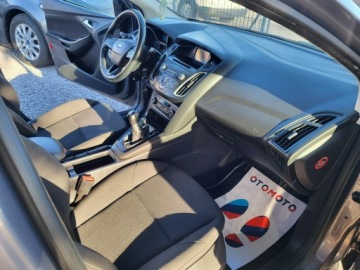 Ford Focus III Hatchback 5d facelifting 1.6 Ti-VCT 125KM 2015 Ford Focus 1.6 125 KM 100% Przebieg Dekra, zdjęcie 17