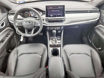Jeep Compass II 2024 Jeep Compass Latitude Lux 2024 2.0l 2.0 Benzyna 200KM, zdjęcie 8