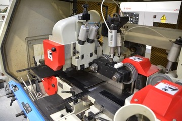 WEINIG UNIMAT 23 ЧЕТЫРЕХСТОРОННИЙ СТРОГАТЕЛЬНЫЙ СТАНОК + ПОДАЮЩЕЕ УСТРОЙСТВО EM11