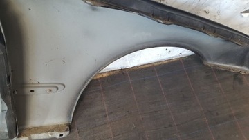 Крыло переднее левое Mercedes W203 универсал 040