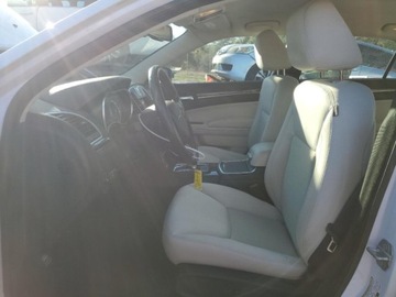 Chrysler 300C II 2020 Chrysler 300 Touring 2020 3.6l 3.6 Benzyna 292KM, zdjęcie 7