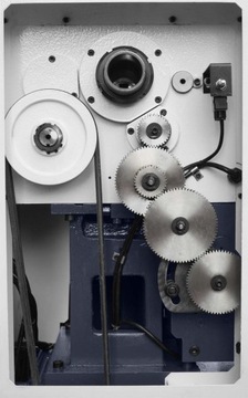 Универсальный токарный станок 420 x 1100 CORMAK ЦИФРОВОЕ СЧИТЫВАНИЕ 3 ОСИ БЫСТРАЯ ПОДАЧА