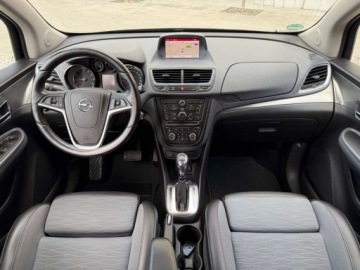 Opel Mokka I SUV 1.4 Turbo ECOTEC 140KM 2015 Opel Mokka Bi-XenonNaviKameraLedCzyta ZnakiPDCFull opcjaIDEALNY STAN, zdjęcie 3