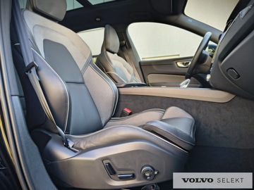 Volvo XC60 II 2025 Volvo XC 60 XC60 B5B AWD Ultra, BLACK-EDITION, Kam, zdjęcie 28