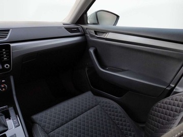 Skoda Superb III Liftback Facelifting 1.5 TSI 150KM 2019 Skoda Superb 1.5 Benzyna 150KM, zdjęcie 21