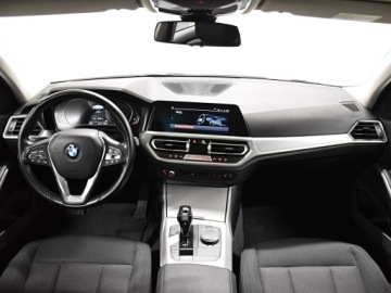 BMW Seria 3 G20-G21 Limuzyna 2.0 318i 156KM 2021 BMW 318 BMW 318i Advantage Klimatyzacja 3-strefowa, zdjęcie 14