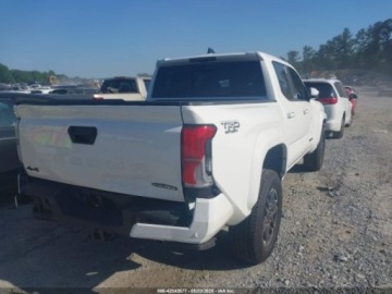 Toyota Tacoma II 2024 Toyota Tacoma 2024 TOYOTA TACOMA HYBRID TRD SPORT 2.4 Hybryda 278KM, zdjęcie 10