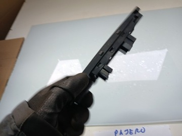 MITSUBISHI PAJERO 2003 JINÉ DÍLY INTERIÉR VOZIDLA