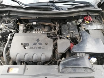 Mitsubishi Outlander III SUV Facelifting 2015 2.0 MIVEC 150KM 2016 Mitsubishi Outlander III 2.0 Intense+//4WD//Aut.//LPG//7-os, zdjęcie 33