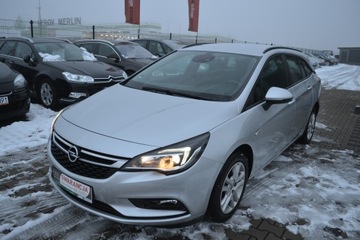 Opel Astra K Sports Tourer 1.6 CDTI 136KM 2016 OPEL ASTRA J Sports Tourer (P10) 1.6 136 KM, zdjęcie 2