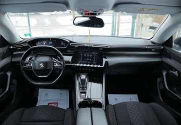 Peugeot 508 II 2019 Peugeot 508 Peugeot 508 BlueHDi 160 EAT8 Allure Business-Paket 2.0 Diesel, zdjęcie 9