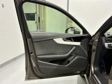 Audi A4 B9 Limousine Facelifting 2.0 30 TDI 136KM 2022 Audi A4 Avant Avant advanced 30 TDI S tronic *Refl, zdjęcie 15