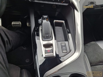 Peugeot 3008 II Crossover Facelifting  1.2 PureTech 130KM 2022 Peugeot 3008 3008 1,2 130 KM GT line alcantara alu pdc kamera led oplacony, zdjęcie 20