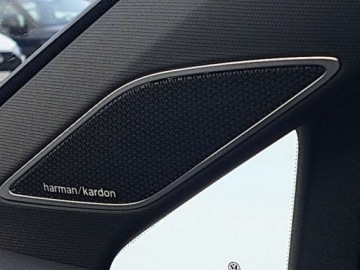 Volkswagen Golf VIII R 2.0 TSI 320KM 2023 Volkswagen Golf R 4Motion 320KM, ACC, APP, Harman Kardon, Ambiente 2.0, zdjęcie 19