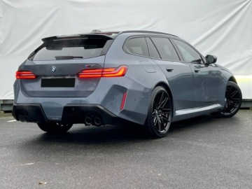 BMW Seria 5 G90-91 2025 BMW Seria 5 Touring M5 Combi 4.4 (727KM) 2025, zdjęcie 2