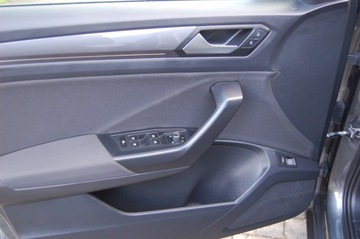 Volkswagen T-Roc I SUV 2.0 TDI 150KM 2021 VW T-ROC 2.0TDI 150PS KeylessGo Pół Skóry Virtual Salonowy Stan 2xAlu, zdjęcie 25