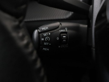 Peugeot 208 II Hatchback 1.2 PureTech 102KM 2020 Peugeot 208 Style PDC tempomat Bluetooth LED, zdjęcie 30