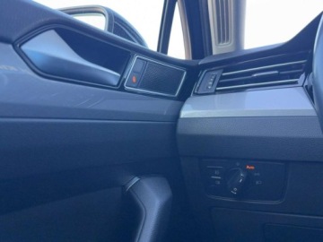 Volkswagen Passat B8 Variant Facelifting 1.5 TSI EVO 150KM 2023 Volkswagen Passat Variant 1.5 TSI EVO Business DSG FV 23 Gwarancja 1.5, zdjęcie 33