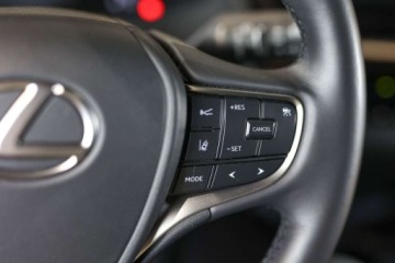 Lexus UX 2023 Lexus UX 200 GPF Pure 2WD 2.0 Benzyna 171KM, zdjęcie 25