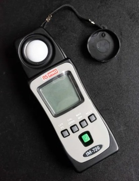 Luksomierz, RS PRO IM720 Light Meter