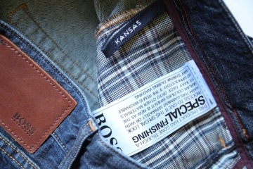 40 ## HUGO BOSS ## MĘSKIE SPODNIE JEANSY 34/30