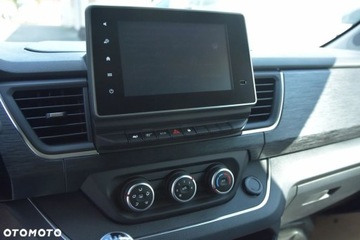 Renault Trafic III Combi 2.0 dCi  150KM 2025 Renault Trafic Renault Trafic Kombi 2.0 L2 Equilibre 2.0 Diesel 150KM, zdjęcie 12