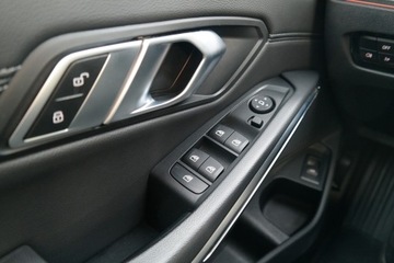 BMW Seria 3 G20-G21 Touring 2.0 330i 258KM 2021 BMW 330 BMW 330i xDrive G21 Fotel Sportowy HiFi PD, zdjęcie 20