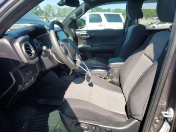 Toyota Tacoma II 2023 Toyota Tacoma 2023, 3.5L, 4x4, DOUBLE CAB, od ubezpieczalni 3.5 Benzyna, zdjęcie 7