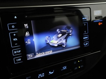 Toyota Auris II Hatchback 5d Facelifting 1.8 Hybrid 136KM 2016 Toyota Auris HEV panorama klima auto navi kamera, zdjęcie 25