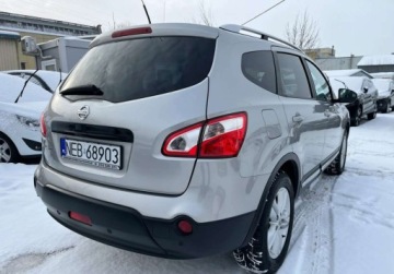 Nissan Qashqai I Crossover 2.0 140KM 2010 Nissan Qashqai2 panorama 7- osobowy 2.0 Benzyna 141KM, zdjęcie 5
