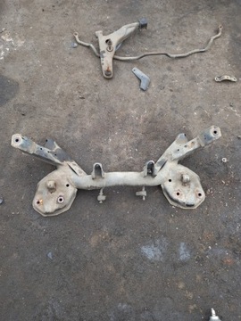 Sanki belka przednia MITSUBISHI COLT CJ0 CJO 02 1.3 1.6 benzyna zdrowe
