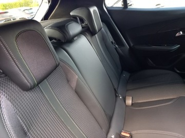 Peugeot 2008 II SUV 1.2 PureTech 130KM 2021 Peugeot 2008 GT Automat Full LED Navi Kamera 1.2 Benzyna 130KM, zdjęcie 18