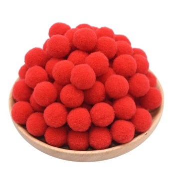 Czerwone Pompony 1,5 CM 10szt pompon