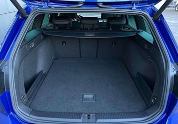 Volkswagen Passat B8 Variant Facelifting 2.0 TSI 190KM 2019 Volkswagen Passat Variant R-LINE -elegance, DCC, Matrix, Hak, DYNAUDIO, AC, zdjęcie 9