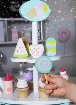 ДЕРЕВЯННЫЙ МАГАЗИН МОРОЖЕНОГО НА КОЛЕСАХ ДЖАБАДАБАДО