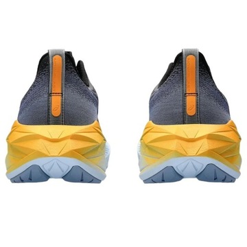 Мужские кроссовки Asics Novablast 4 1011B693 001