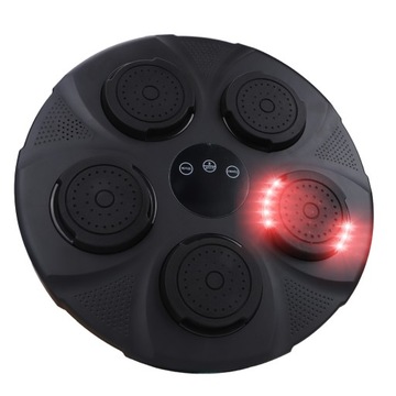 МУЗЫКАЛЬНЫЙ БОКСЕРСКИЙ МАШИНА В ТРЕНИРОВОЧНОЙ БОКСЕРСКОЙ СТЕНЕ