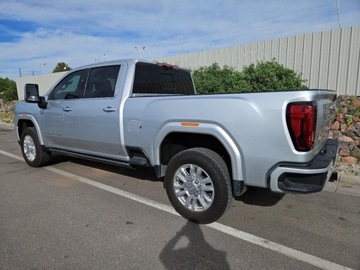  GMC Sierra K2500 Denali 2022 6.6l 6.6 Diesel 401KM, zdjęcie 1