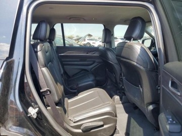 Jeep Grand Cherokee V 2023 Jeep Grand Cherokee L LIMITED 2023, od ubezpieczalni 3.6 Benzyna 293KM, zdjęcie 9