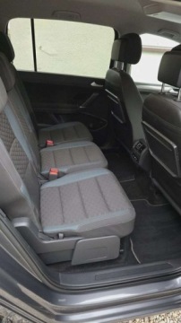 Volkswagen Touran III 2.0 TDI 150KM 2020 Volkswagen Touran 2,0 TDI 150 KM NAVI Full LED automat 7 osob OPLACONY, zdjęcie 16